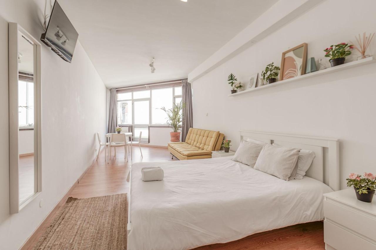 Travel & Live Aliados Appartement